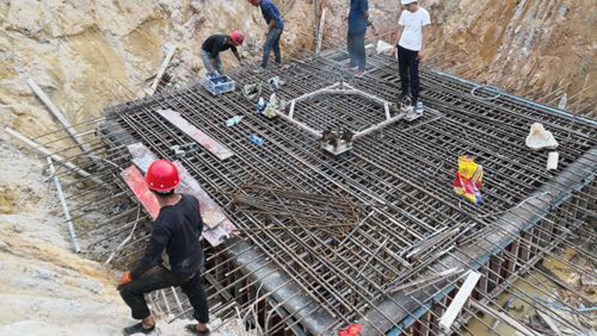 长沙加固材料-加固材料厂家-湖南碳纤维布批发-建筑加固材料-湖南砼新固建筑材料有限公司